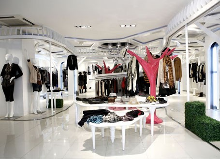 汐曼女装店铺展示