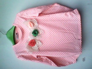 小贝童子童装店铺形象