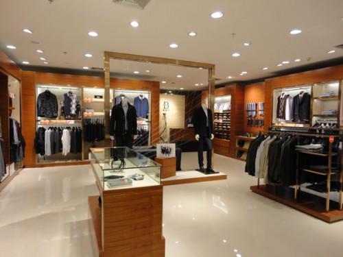 博里尼男装店铺展示