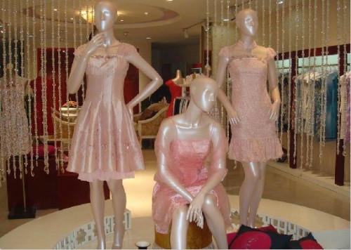 梦至超女装店铺展示