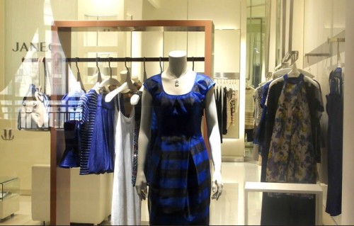 吉蔻女装店铺展示