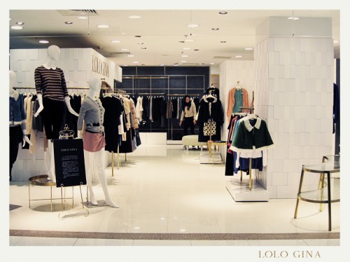 迹纳女装店铺展示