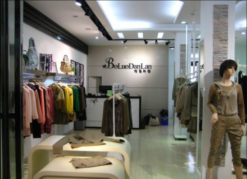 保罗丹兰女装店铺展示