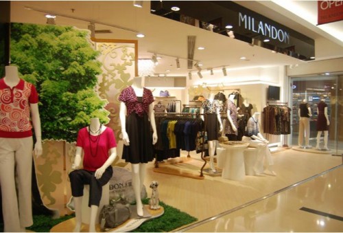 米兰登女装店铺形象