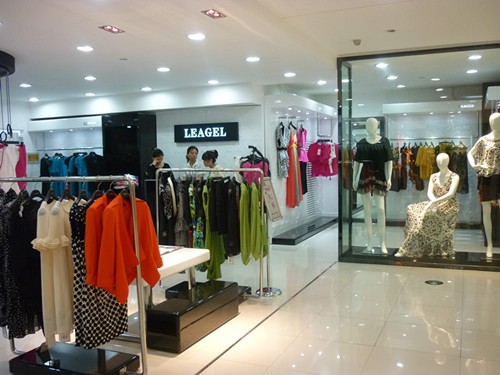 LEAGEL女装店铺形象