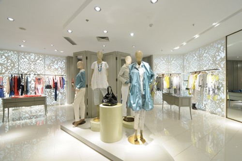 思凡女装店铺展示