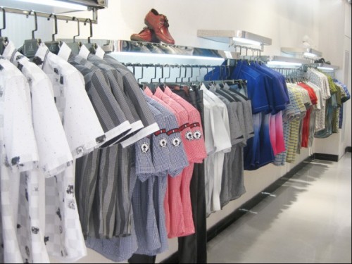 Louiskoo男装店铺展示