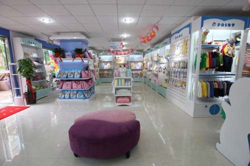 小数点童装店铺展示