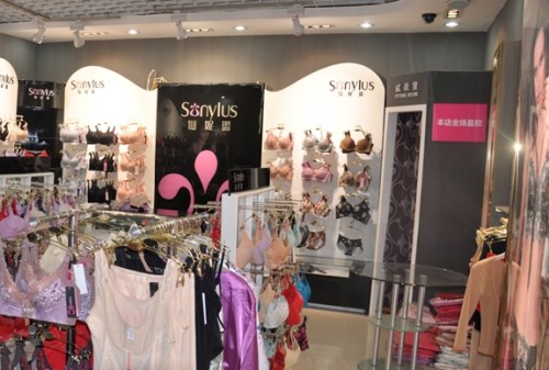 仙妮璐内衣店铺展示