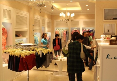 康居内衣店铺展示