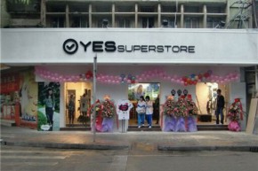 YES时尚女装店铺