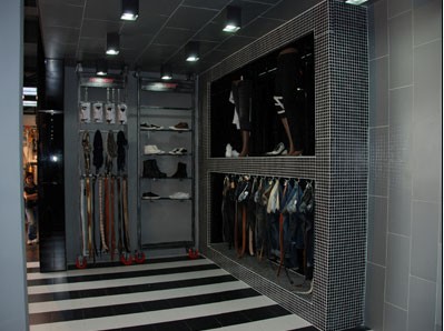 棒球小子牛仔店铺展示