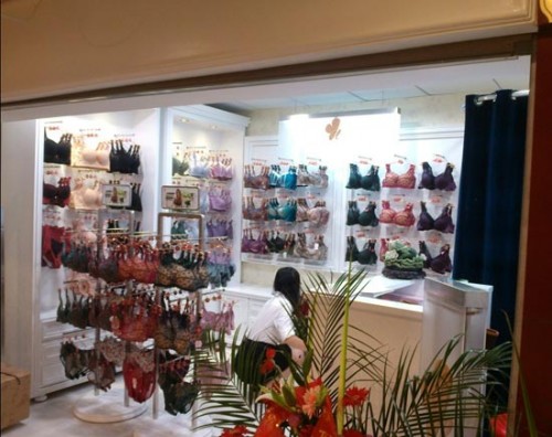 JE内衣店铺展示