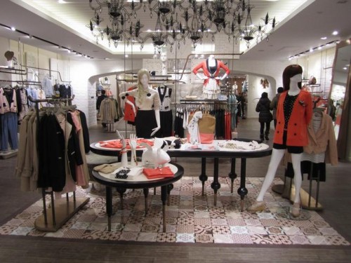 Lily女装店铺展示