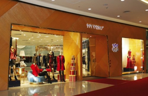 马天奴女装店铺展示