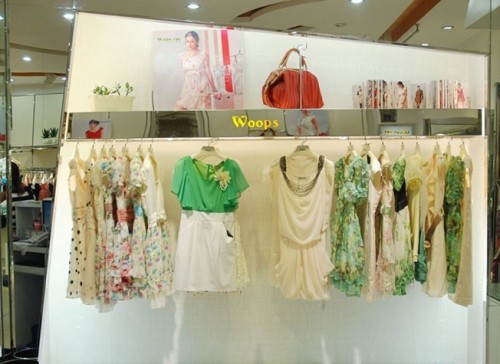 沃普斯女装店铺形象