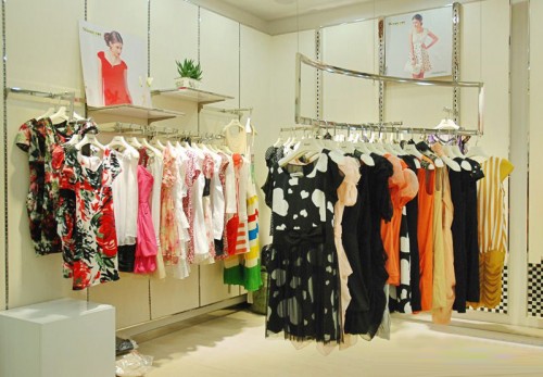 沃普斯女装店铺形象