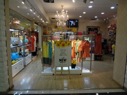 TheOne女装店铺展示