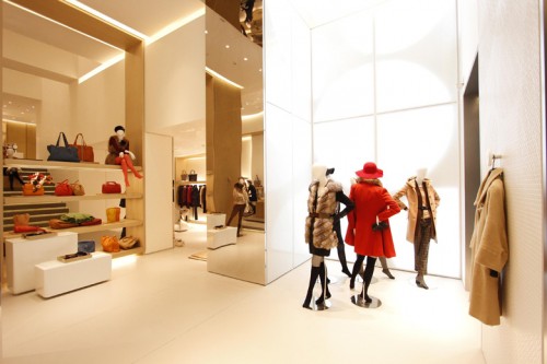 EP雅莹女装店铺展示