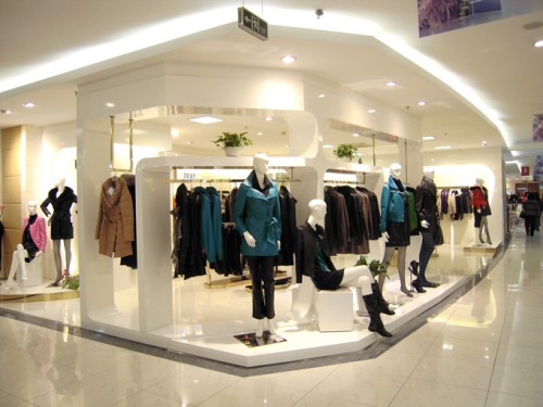 SHELIS奢睿女装店铺展示