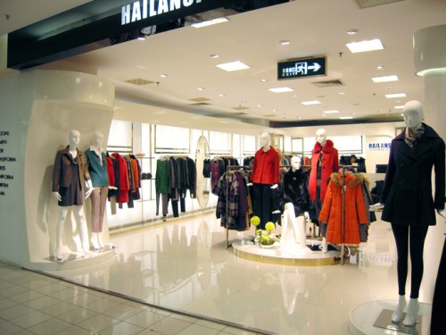 SHELIS奢睿女装店铺展示