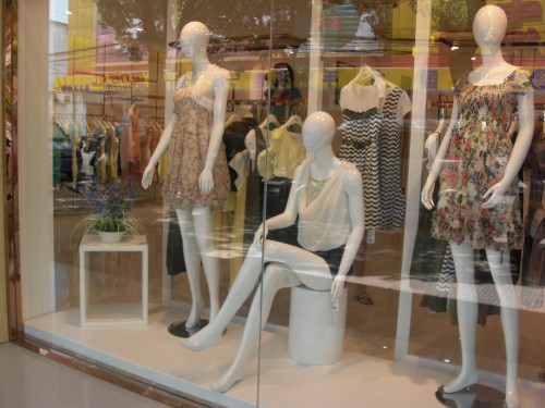 佐色女装店铺展示