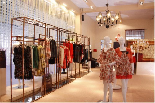 楚阁女装店铺形象