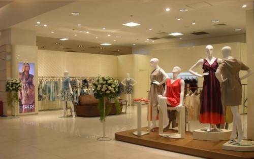 卡迪黛尔女装店铺展示