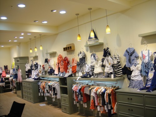 凯莉贝尼斯童装店铺形象