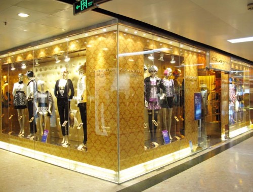 葛来娣女装店铺展示