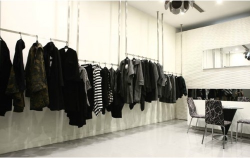 人弗缘女装店铺展示