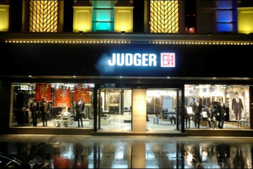 庄吉男装店铺形象