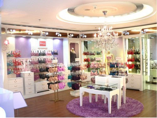 梦依诗内衣店铺展示