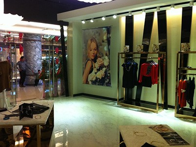D.T.Z女装店铺展示