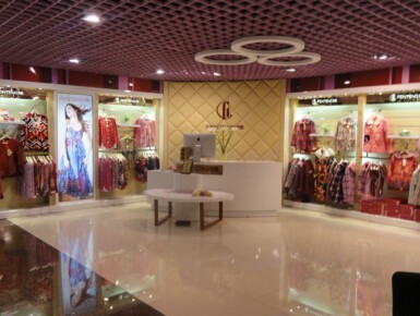 芬腾内衣店铺形象