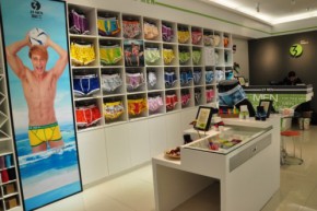 爱杉士-23MEN店铺