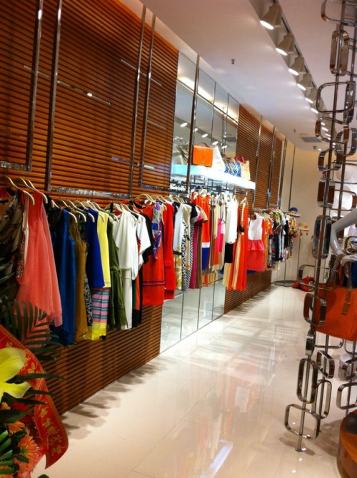 QIAOJOJO女装店铺展示