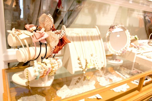 紫涵女装店铺展示