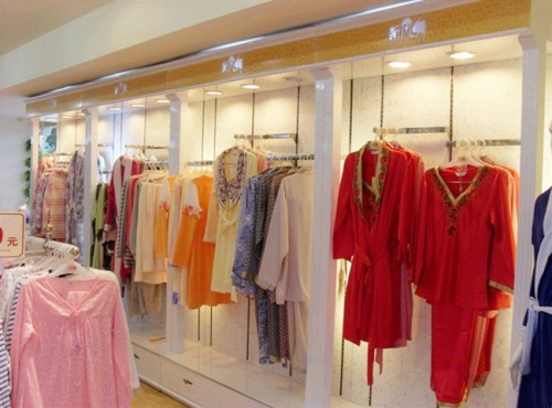 新凤舞内衣店铺展示