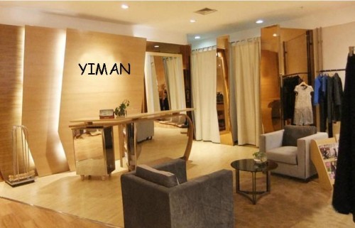 YIMAN女装店铺展示