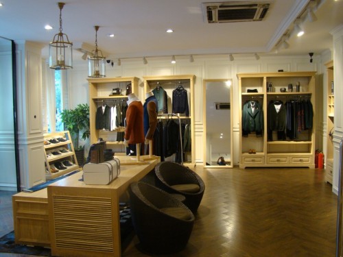 ZUZUK男装店铺展示