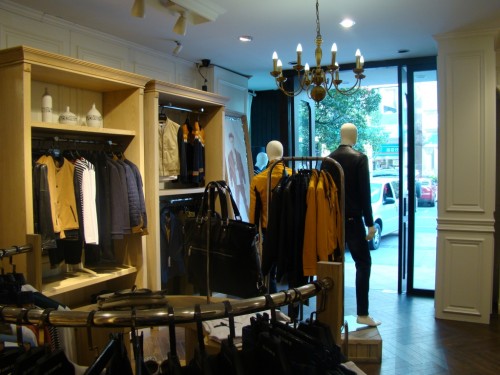 ZUZUK男装店铺展示