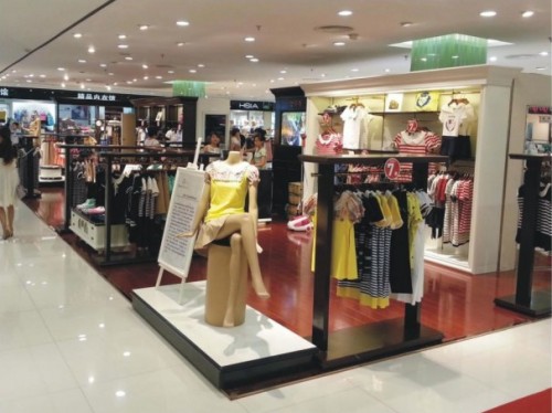 TWB女装店铺展示