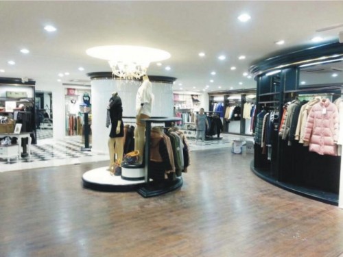 TWB女装店铺展示