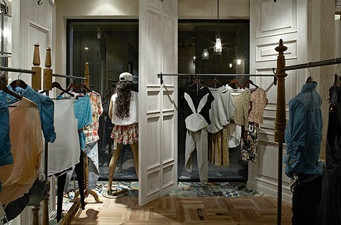 时尚主播女装店铺展示