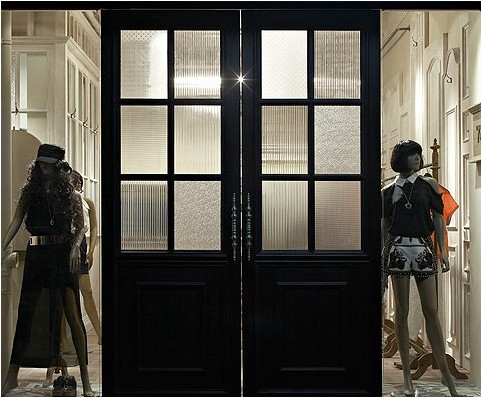 时尚主播女装店铺形象