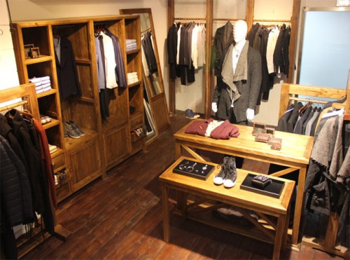 时亦男装店铺形象