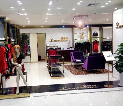 Lawrence女装店铺展示