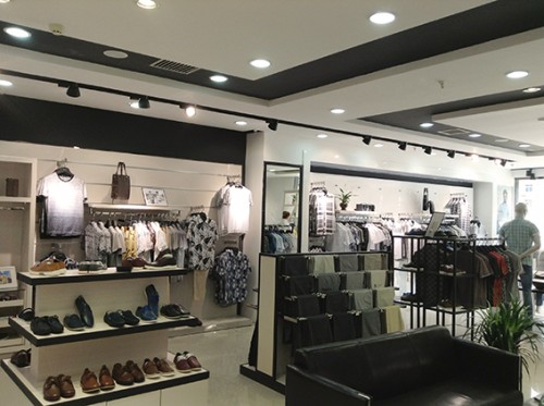 乔治爵士男装店铺展示