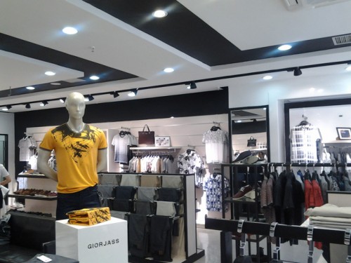 乔治爵士男装店铺形象